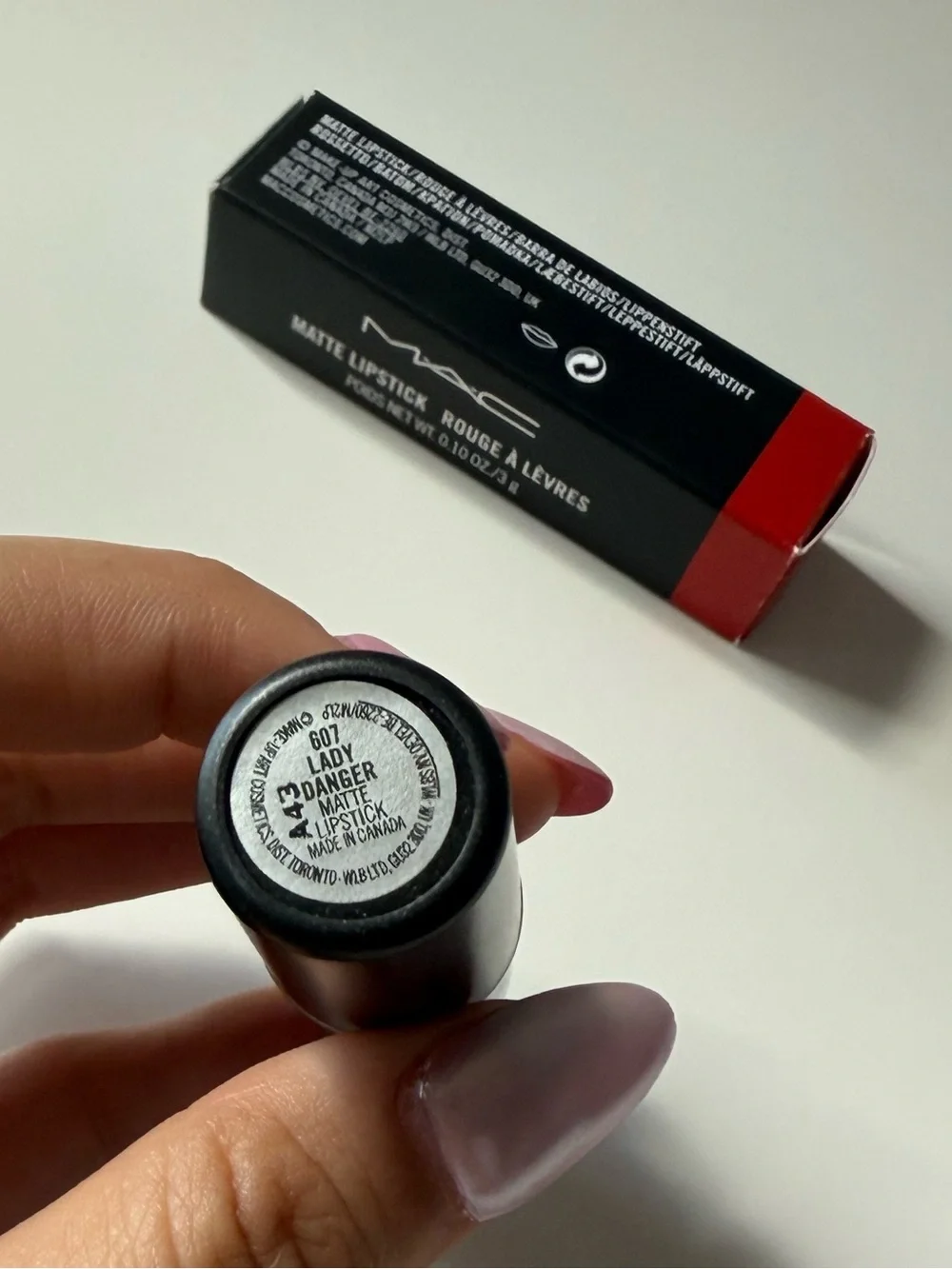 MAC Cosmetics Matte Lipstick — Lady Danger (Orange bright red) - Picture 2 of 4